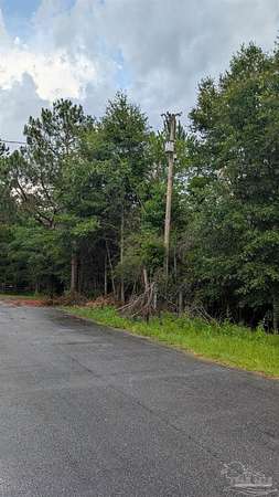5 Acres of Land for Sale in Milton, Florida