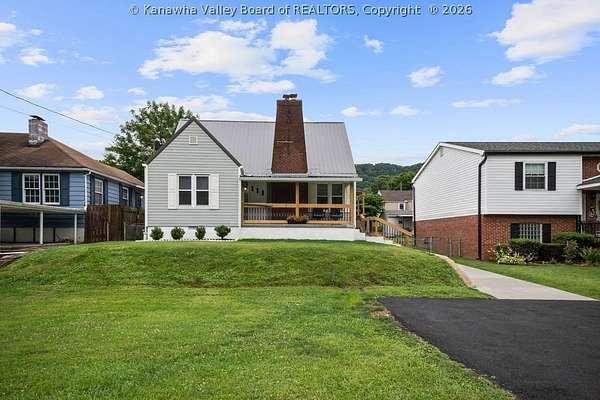 1.72 Acres of Land with Home for Sale in Charleston, West Virginia