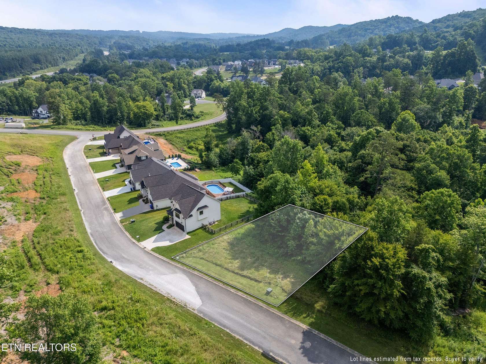 0.28 Acres of Residential Land for Sale in Oak Ridge, Tennessee
