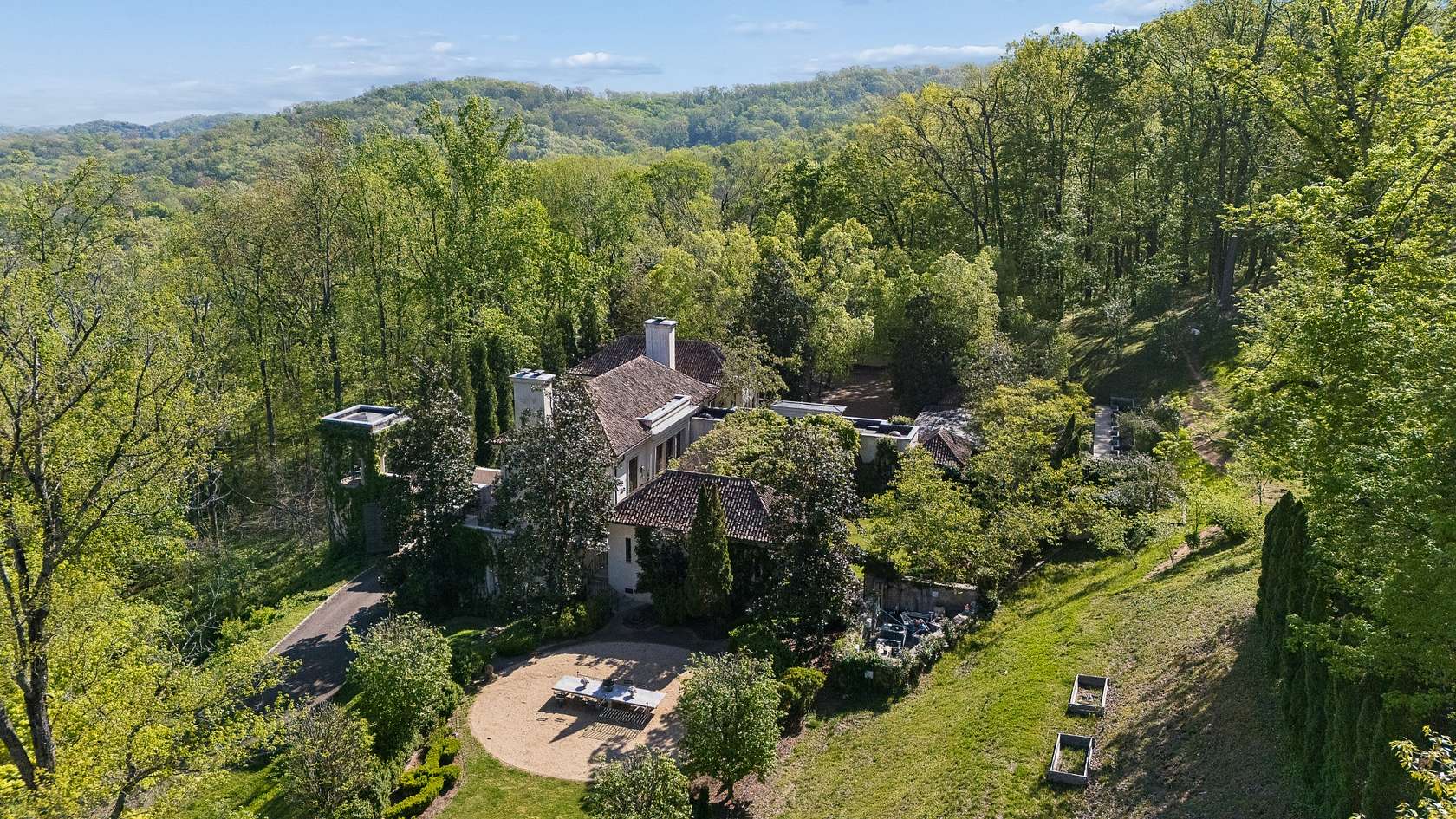 6.32 Acres of Land with Home for Sale in Nashville, Tennessee