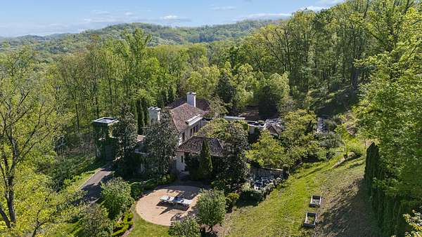 6.32 Acres of Land with Home for Sale in Nashville, Tennessee