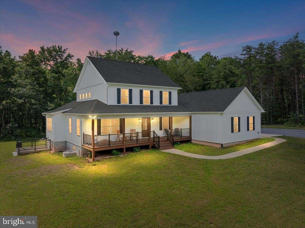 5 Acres of Land with Home for Sale in Cross Junction, Virginia