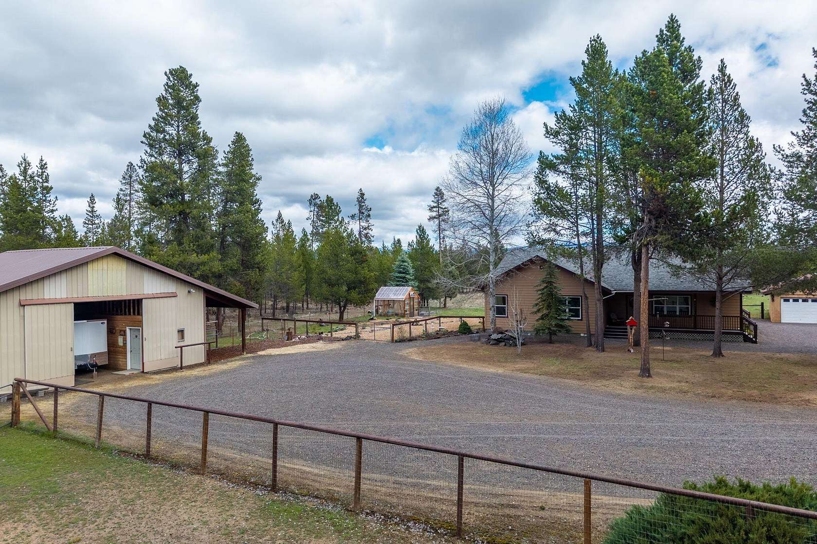 3 Acres of Land with Home for Sale in La Pine, Oregon