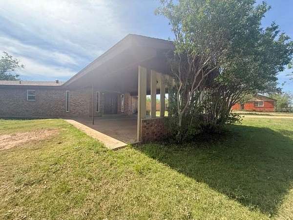 2 Acres of Land with Home for Sale in Snyder, Texas