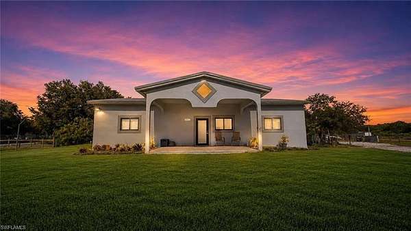 2.5 Acres of Land with Home for Sale in Clewiston, Florida
