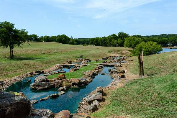 0.6 Acres of Residential Land for Sale in Kemp, Texas