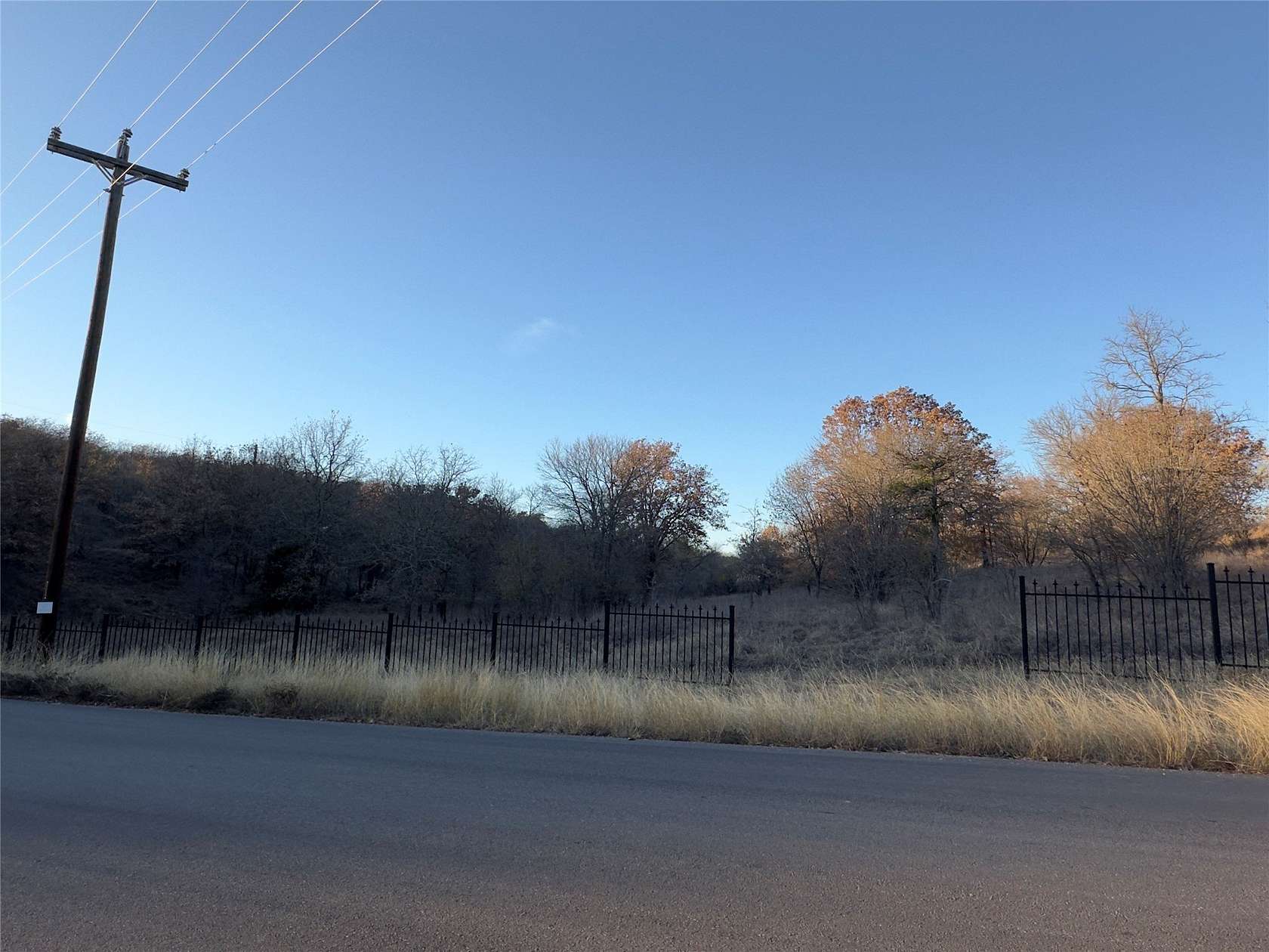 2 Acres of Residential Land for Sale in Chico, Texas