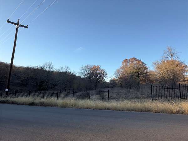 2 Acres of Residential Land for Sale in Chico, Texas