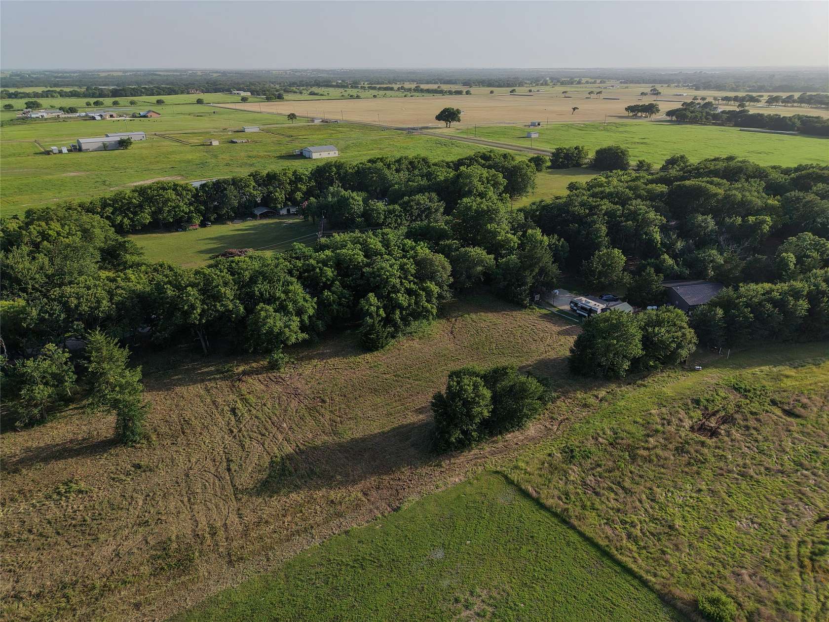 1 Acre of Residential Land for Sale in Collinsville, Texas