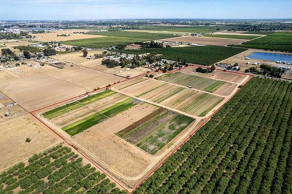 15 Acres of Land for Sale in Fresno, California