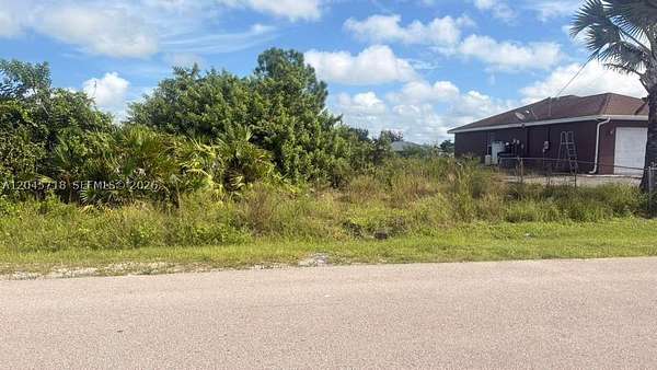 0.25 Acres of Residential Land for Sale in Lehigh Acres, Florida