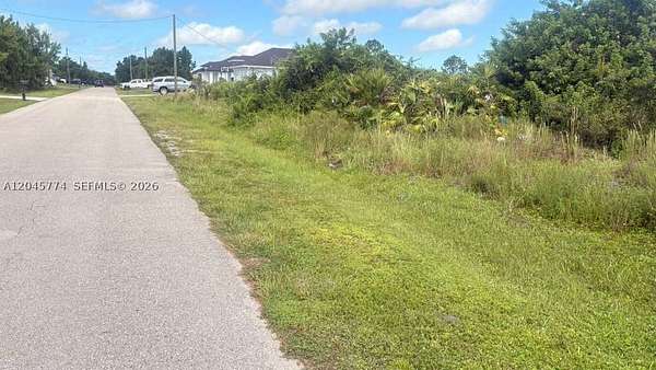 0.25 Acres of Residential Land for Sale in Lehigh Acres, Florida