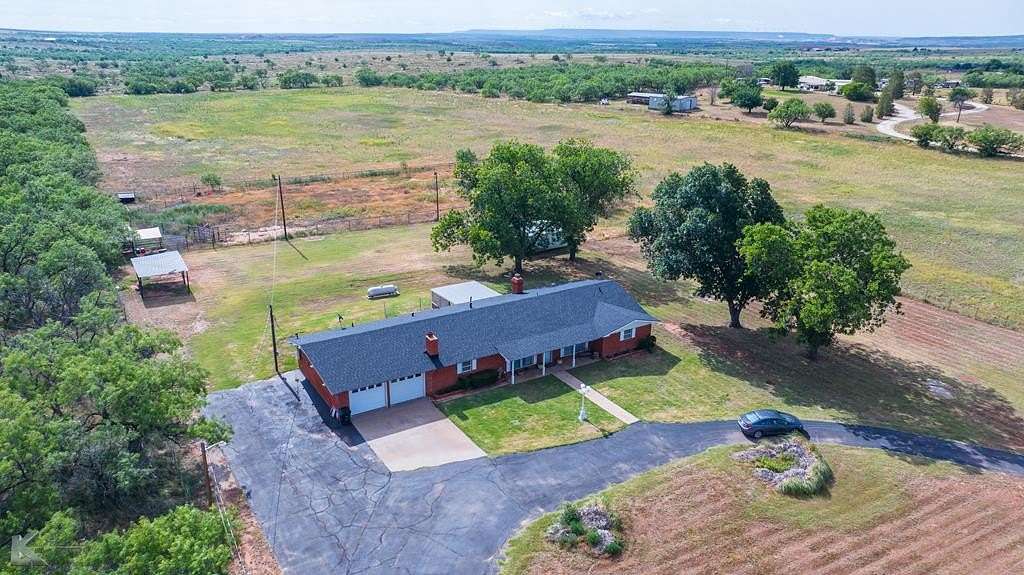 26.9 Acres of Land with Home for Sale in Sweetwater, Texas