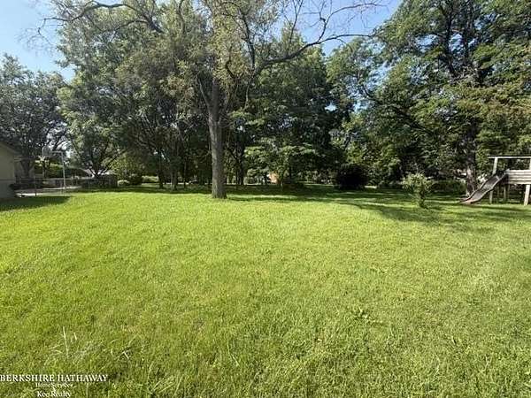0.44 Acres of Residential Land for Sale in Warren, Michigan
