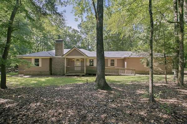2.76 Acres of Land with Home for Sale in Ellerslie, Georgia