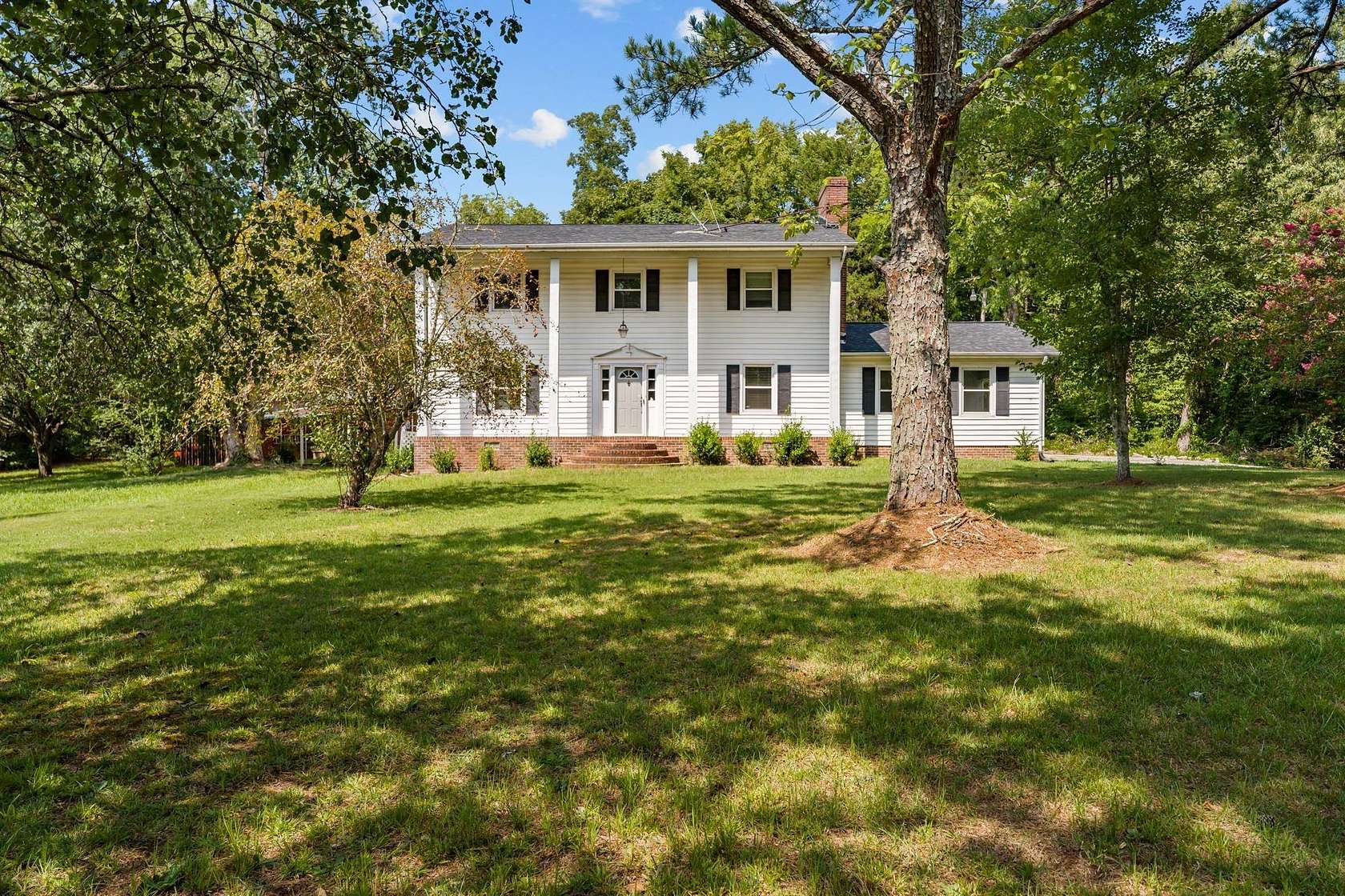 5.69 Acres of Land with Home for Sale in Buffalo, South Carolina