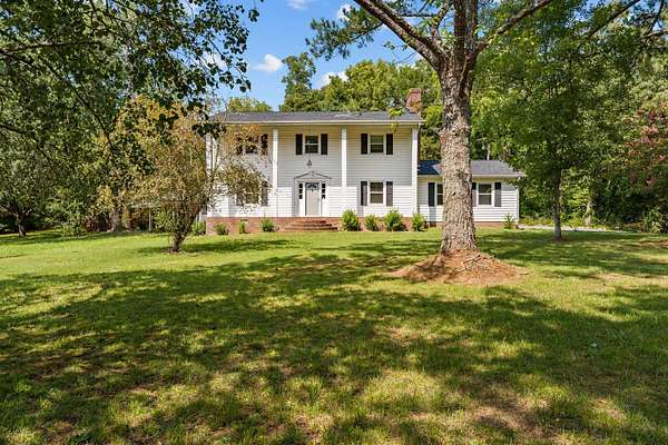 5.69 Acres of Land with Home for Sale in Buffalo, South Carolina