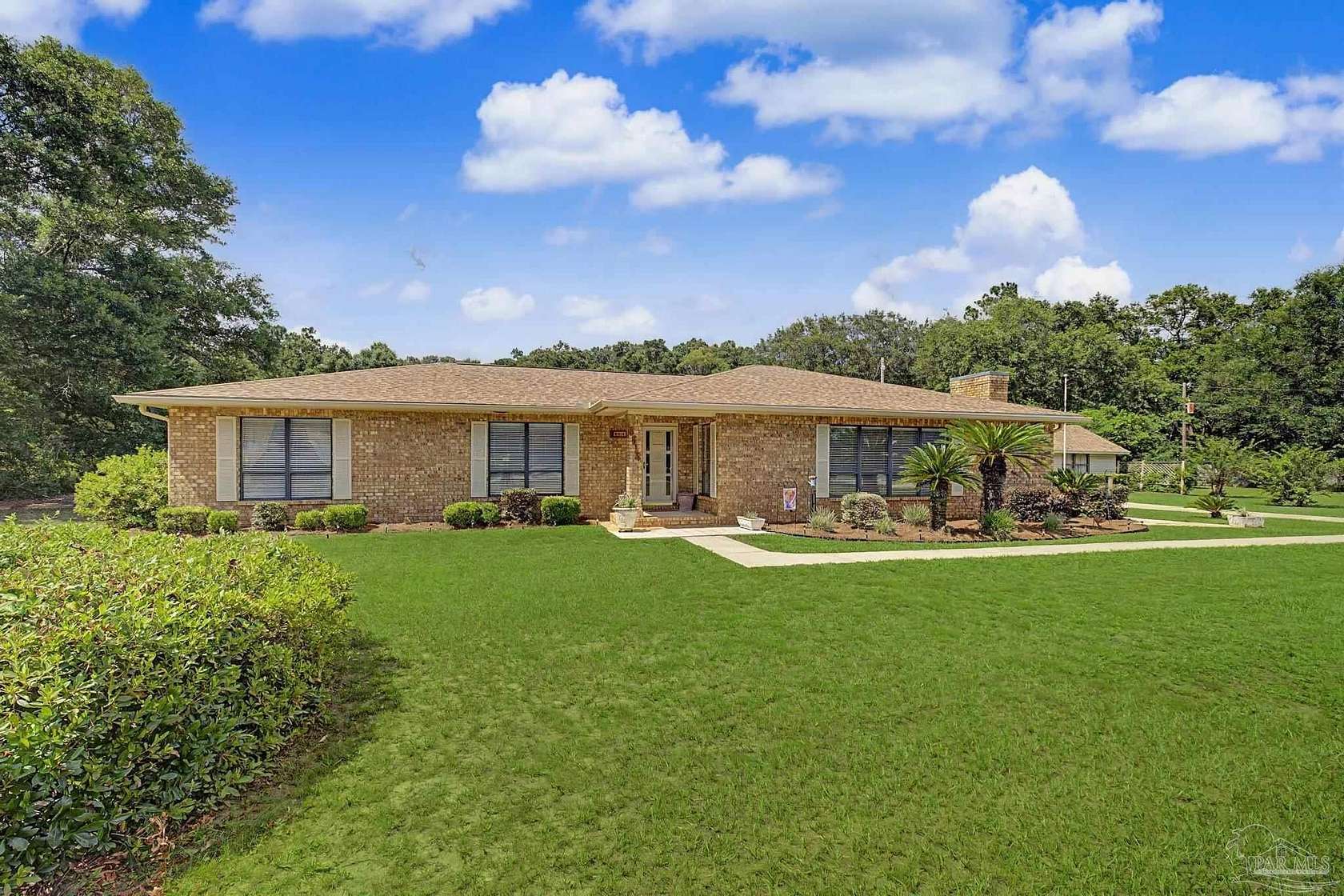 2 Acres of Land with Home for Sale in Milton, Florida