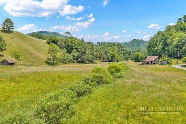 97 Acres of Recreational Land for Sale in Mountain City, Tennessee