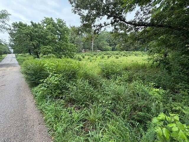 1.48 Acres of Residential Land for Sale in Thayer, Missouri
