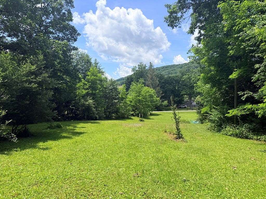 0.97 Acres of Land for Sale in Rainelle, West Virginia