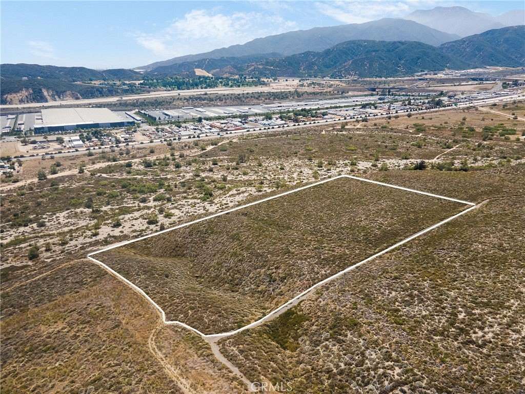 10 Acres of Residential Land for Sale in Devore, California