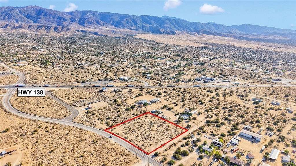 2 Acres of Land for Sale in Piñon Hills, California