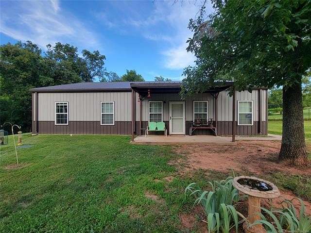 8 Acres of Land with Home for Sale in Norman, Oklahoma