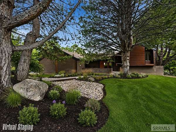 2.16 Acres of Land with Home for Sale in Idaho Falls, Idaho