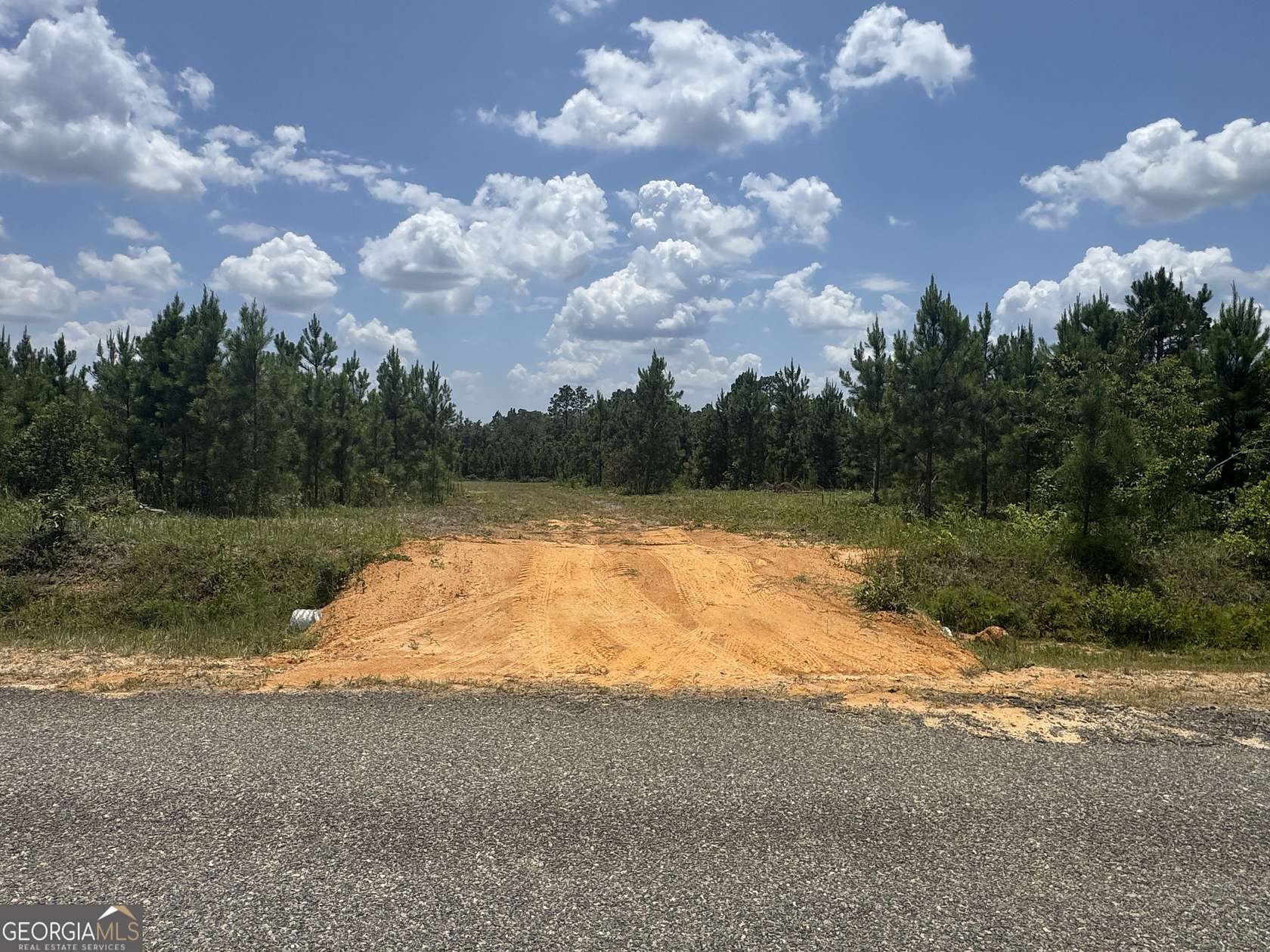 8 Acres of Residential Land for Sale in East Dublin, Georgia