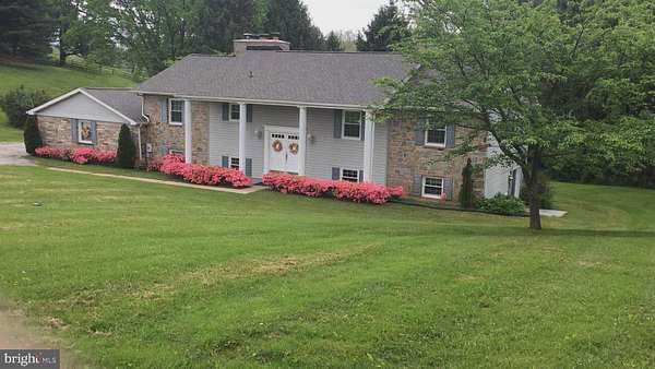 4.88 Acres of Land with Home for Sale in Monkton, Maryland