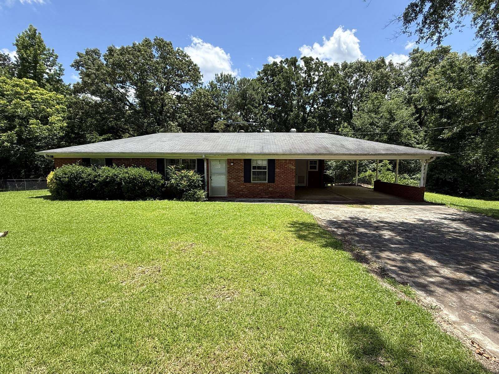 6.4 Acres of Land with Home for Sale in Louisville, Mississippi