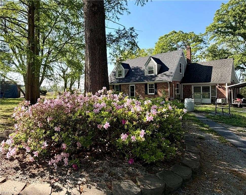 35.2 Acres of Recreational Land with Home for Sale in Suffolk, Virginia