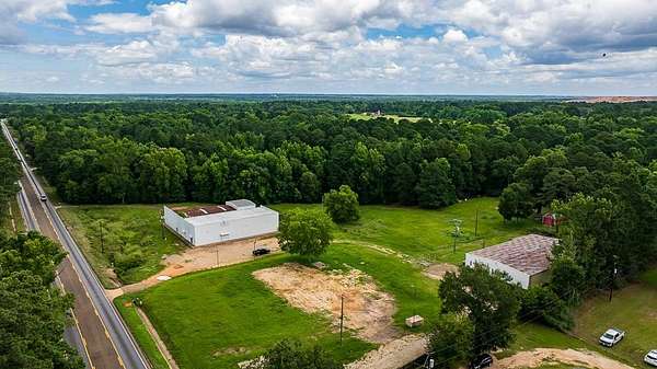 2.24 Acres of Commercial Land for Sale in Kilgore, Texas
