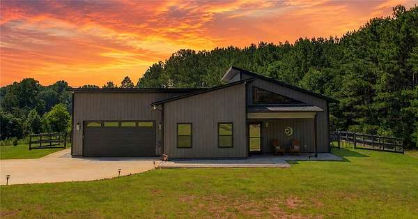 7 Acres of Land with Home for Sale in Westminster, South Carolina
