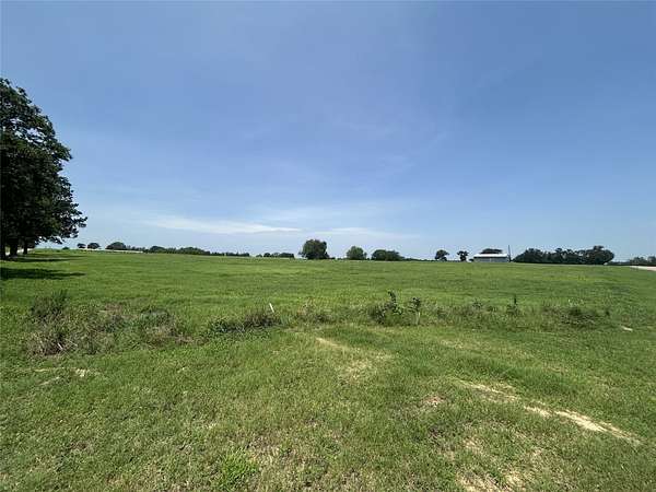 10.2 Acres of Land for Sale in Saltillo, Texas