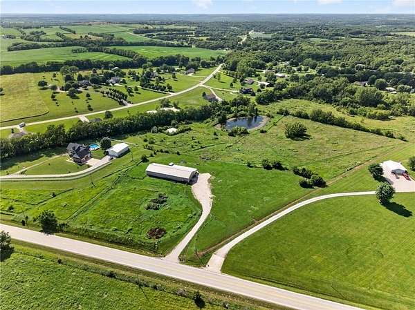 15 Acres of Recreational Land for Sale in Platte City, Missouri