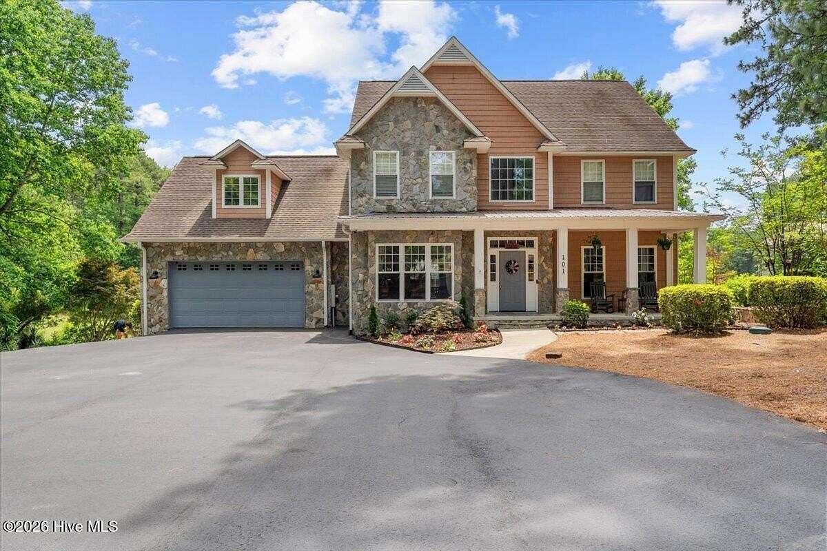 1.58 Acres of Land with Home for Sale in West End, North Carolina