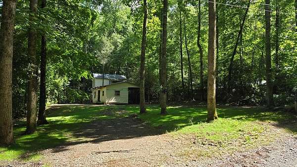 0.25 Acres of Land for Sale in Hiawassee, Georgia
