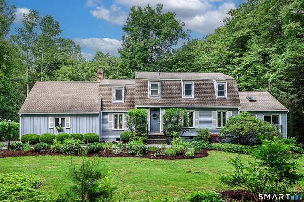 1.9 Acres of Land with Home for Sale in Brookfield, Connecticut
