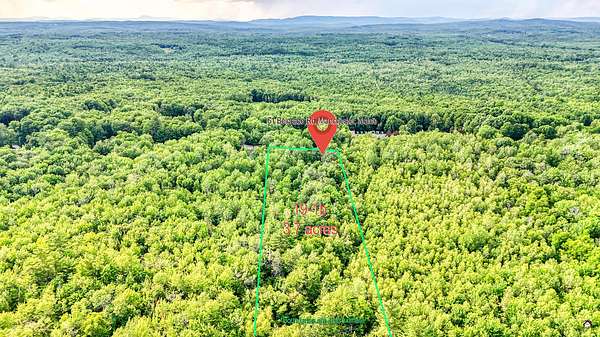 3.7 Acres of Residential Land for Sale in Manchester, Maine