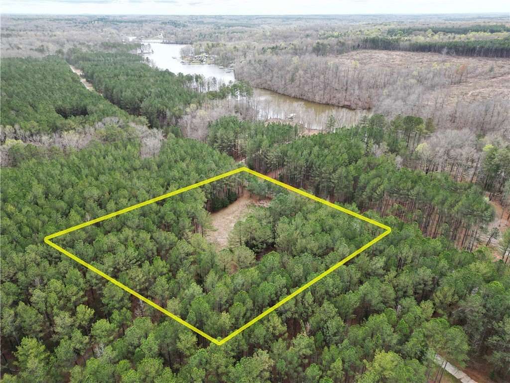 3.14 Acres of Residential Land for Sale in Iva, South Carolina