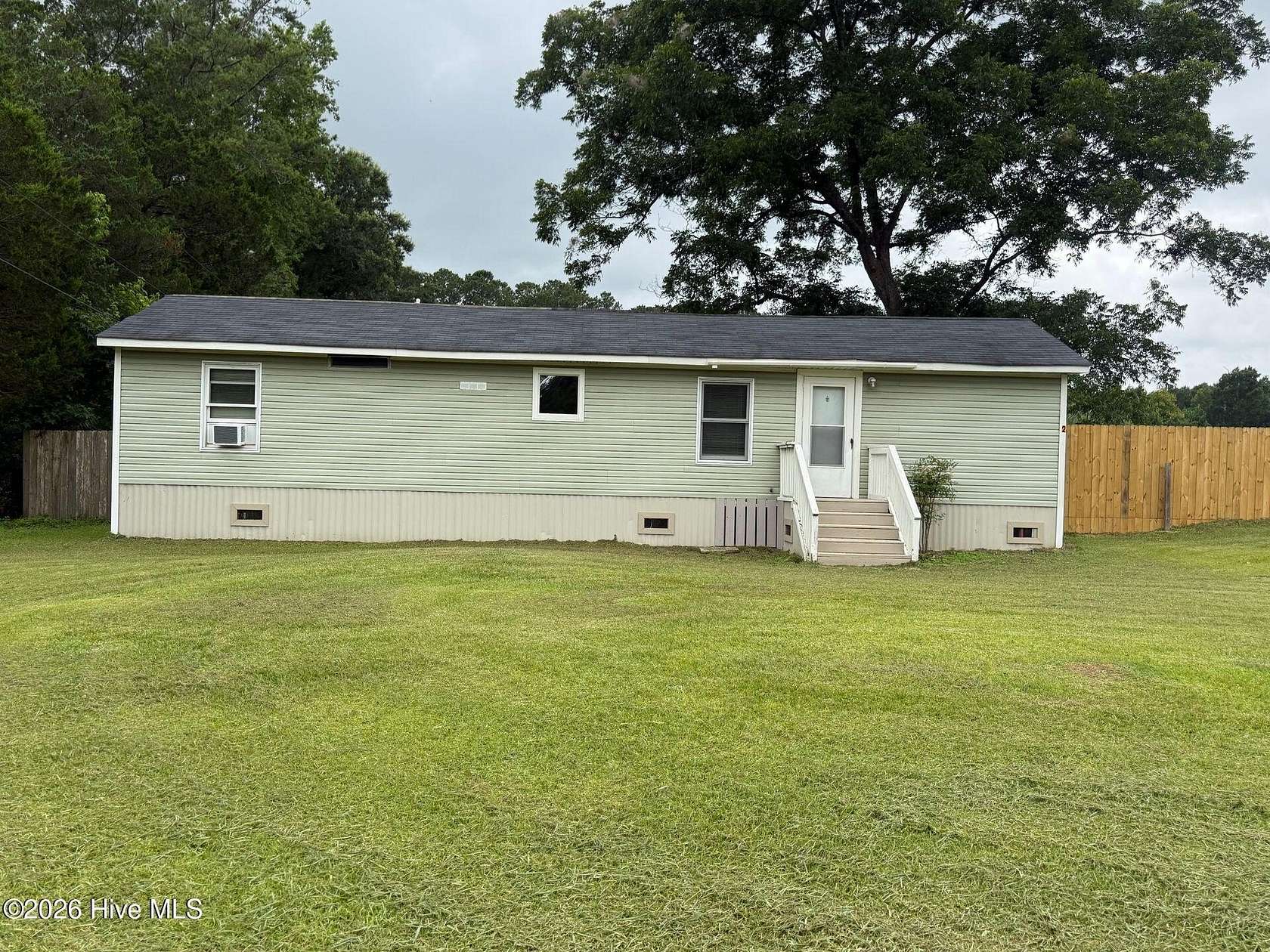 2.4 Acres of Land with Home for Lease in Jacksonville, North Carolina