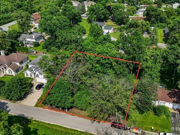 0.28 Acres of Residential Land for Sale in Addison, Illinois
