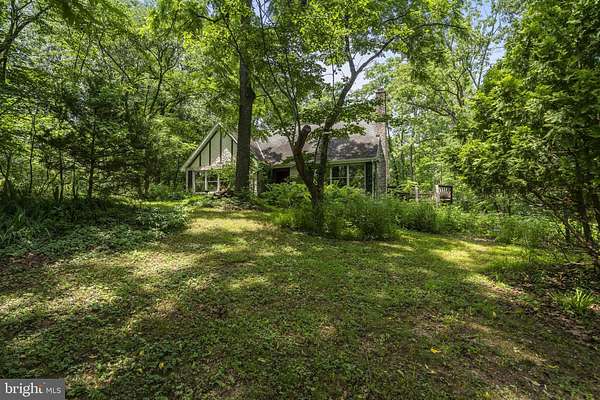 2.89 Acres of Land with Home for Sale in Gettysburg, Pennsylvania