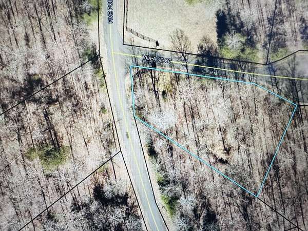 0.53 Acres of Residential Land for Sale in Russell Springs, Kentucky