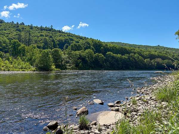 4 Acres of Residential Land for Sale in Equinunk, Pennsylvania