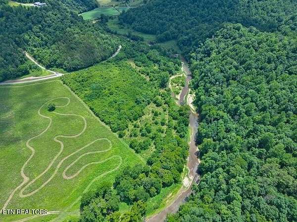 8 Acres of Land for Sale in Cookeville, Tennessee