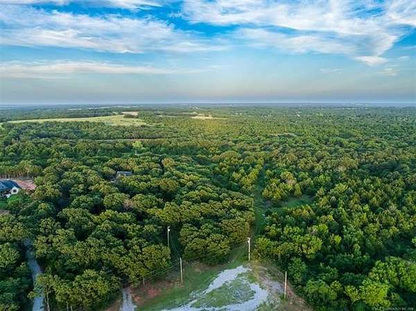 3.56 Acres of Residential Land for Sale in Chandler, Oklahoma