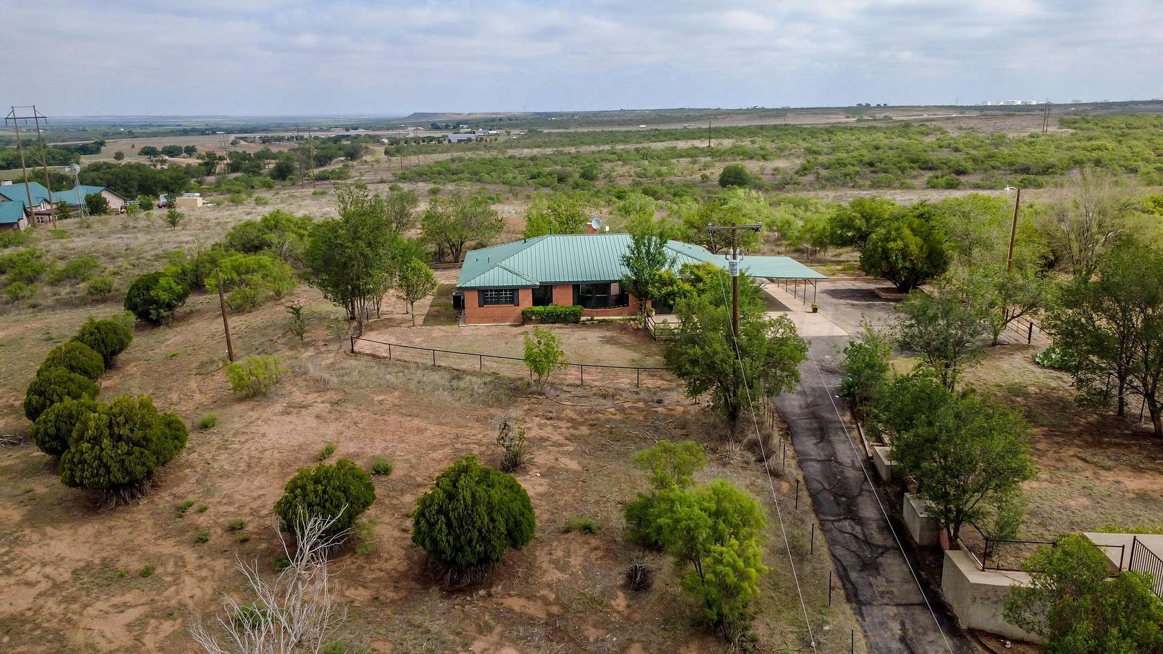 8.65 Acres of Land with Home for Sale in Amarillo, Texas